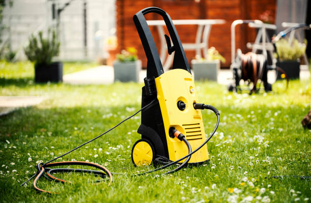 Best Playground Equipment Cleaning  in Daytona Beach, FL